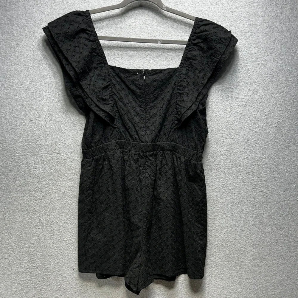 Nordstrom Rack Romper Womens 9‎ Black Eyelet Ruffle Boho Cottagecore